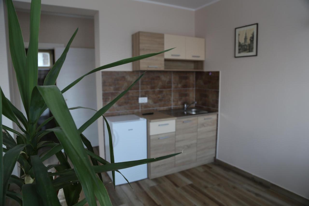 Fruskogorska Idila Apartmani Vrdnik Exterior foto