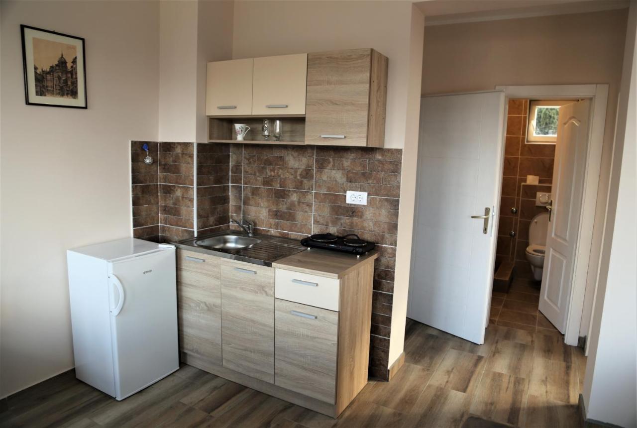 Fruskogorska Idila Apartmani Vrdnik Exterior foto